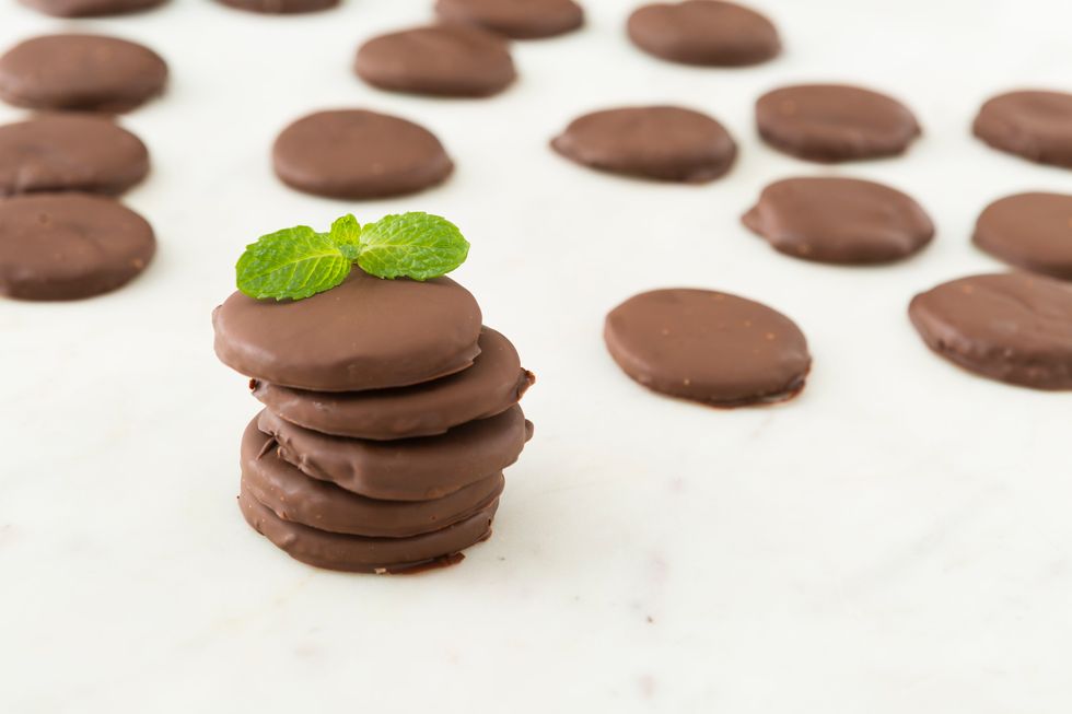 Dip each cooled cookie completely into the chocolate and use a fork to lift out. Return to baking sheet and chill in refrigerator to help the chocolate set.