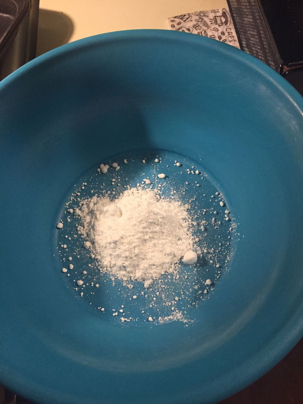 1/2 cup of powdered sugar