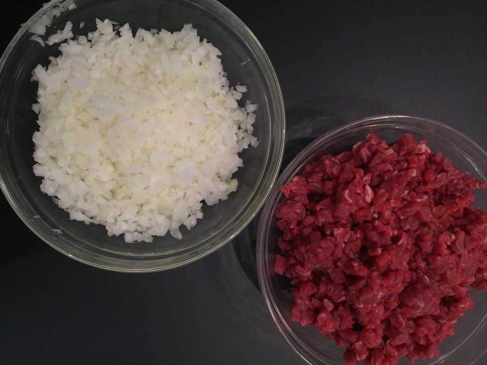 1/2 kg meat diced+2 cups diced onions