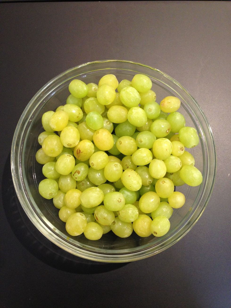 1.2 kg of grapes gave me 700 g juice