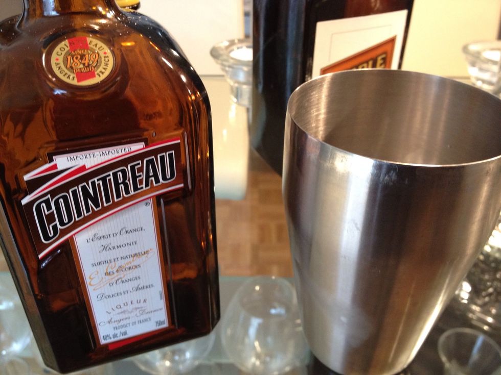 1/2 part cointreau