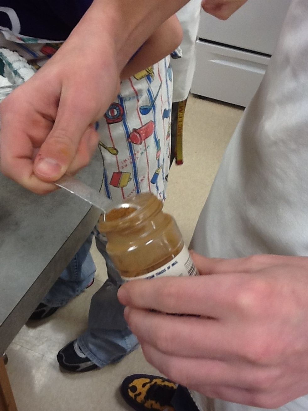 1/2 teaspoon of cinnamon.