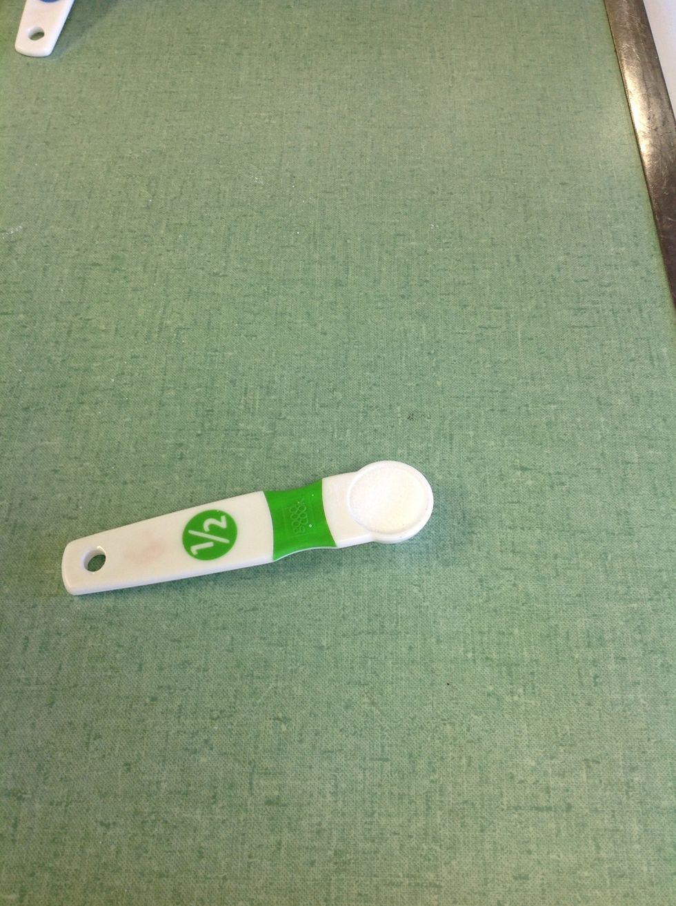 1/2 teaspoon of salt.