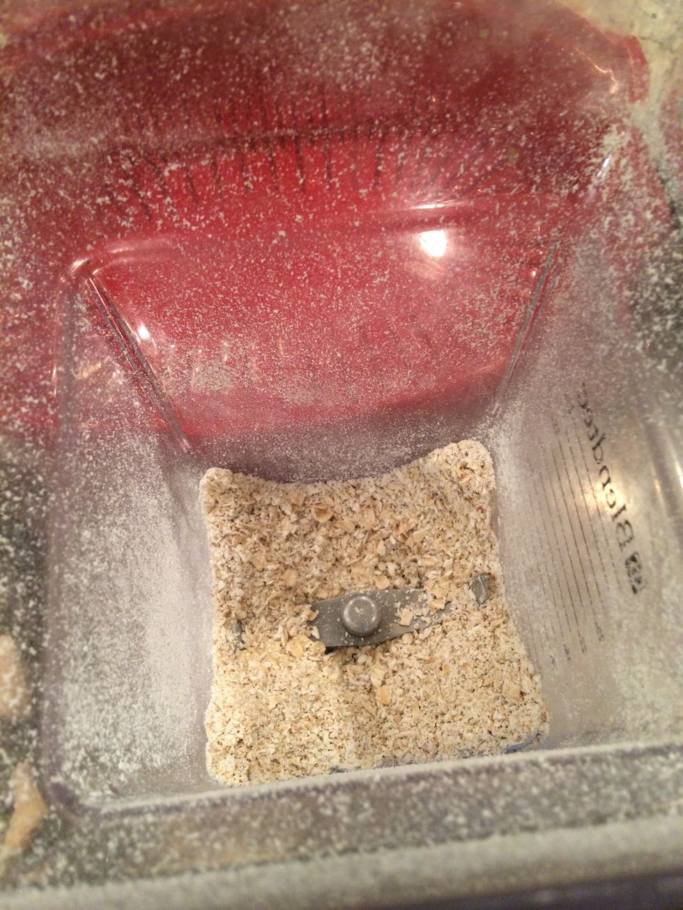 1/3 cup oatmeal, blended with bragg's organic spice.
