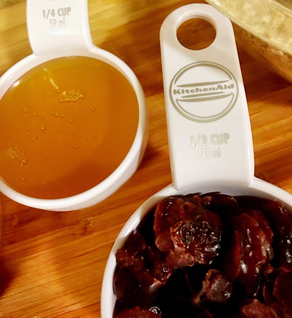 1/4 cup honey. You can increase to 1/2 cup if you are feeding picky eaters who respond to sweeter foods.