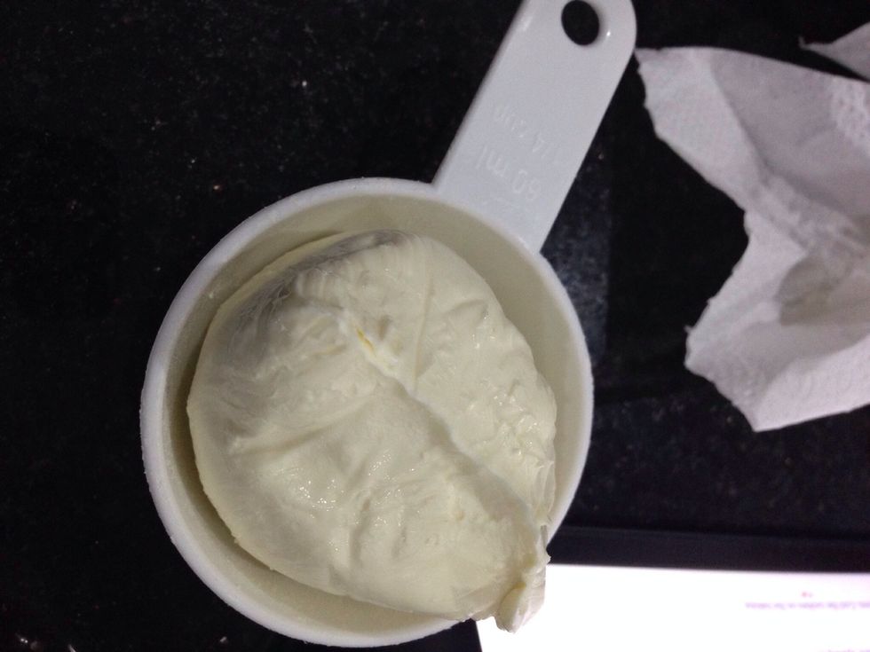 1/4 cup of cream cheese (room tempreature)