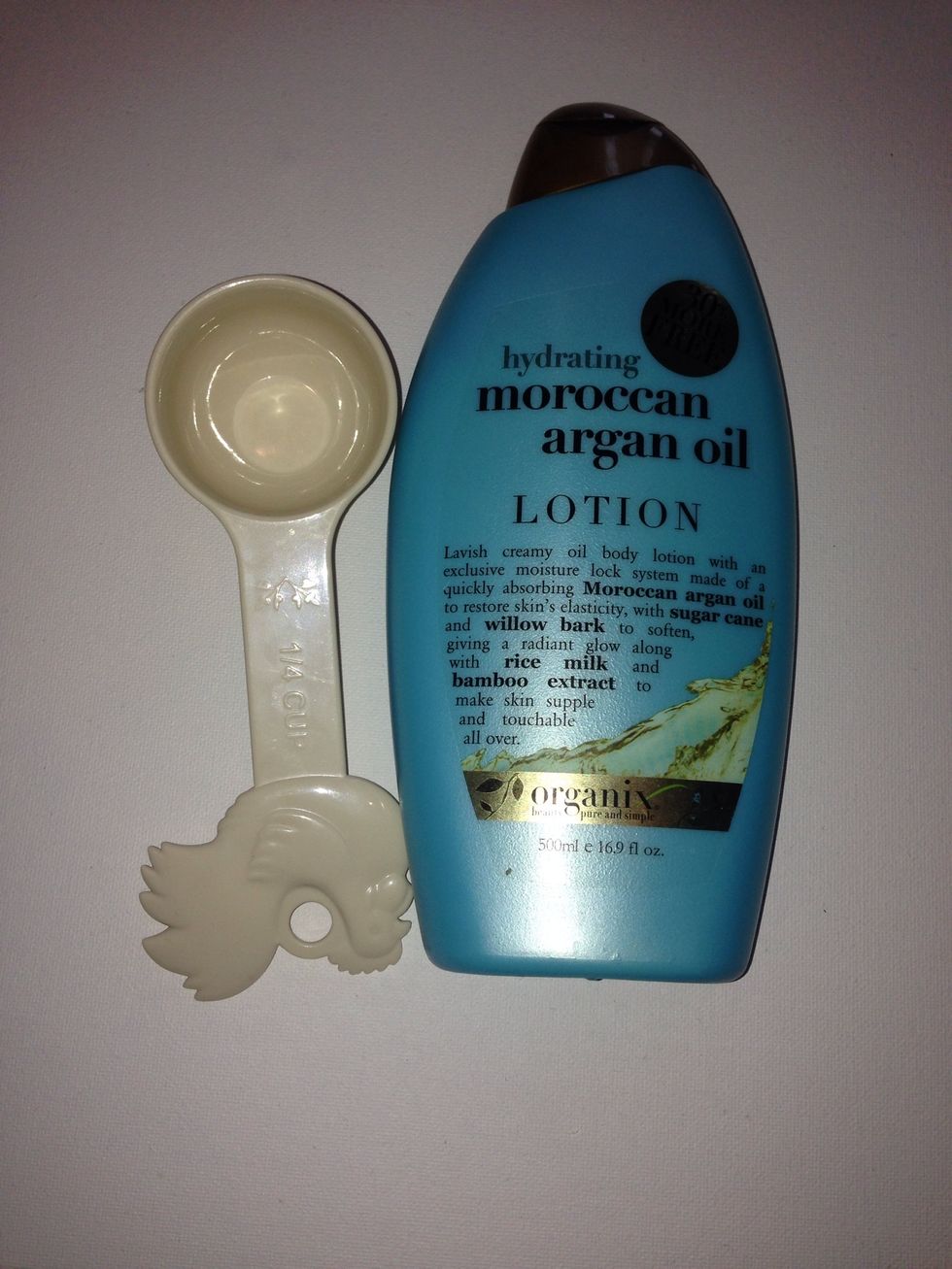 1/4 cup of lotion. I always use this brand, being that it's all organic and the smells are so amazing! It leaves a very non greasy feel after applied.