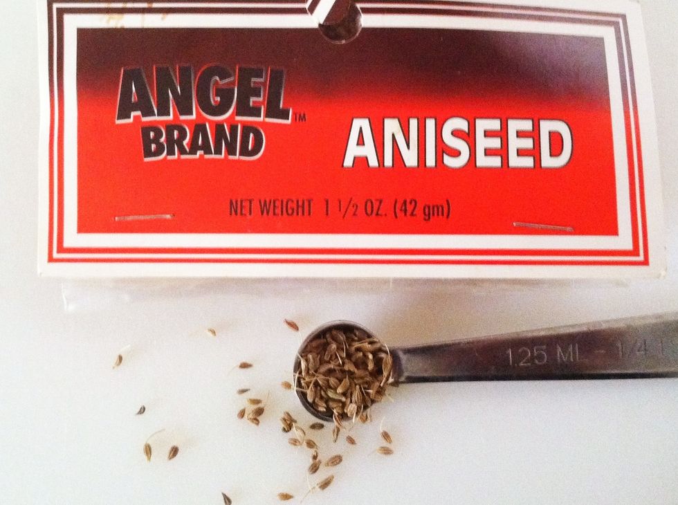 1/4 teaspoon aniseed.