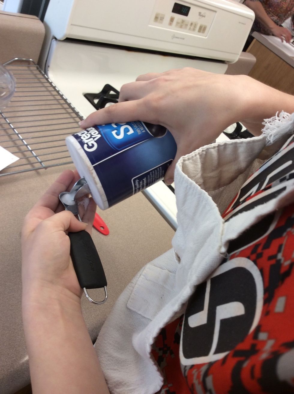 1/4 teaspoon of salt