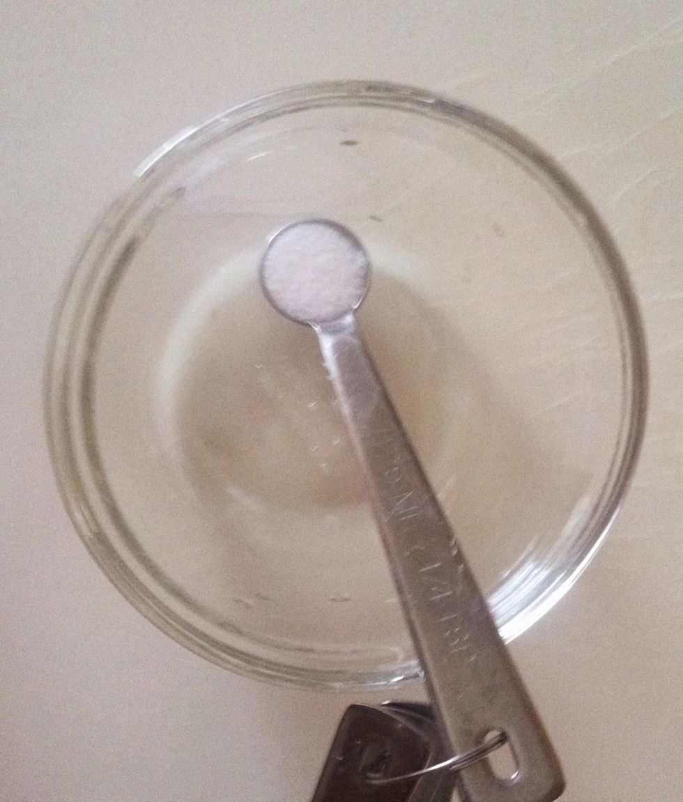 1/4 teaspoon salt.