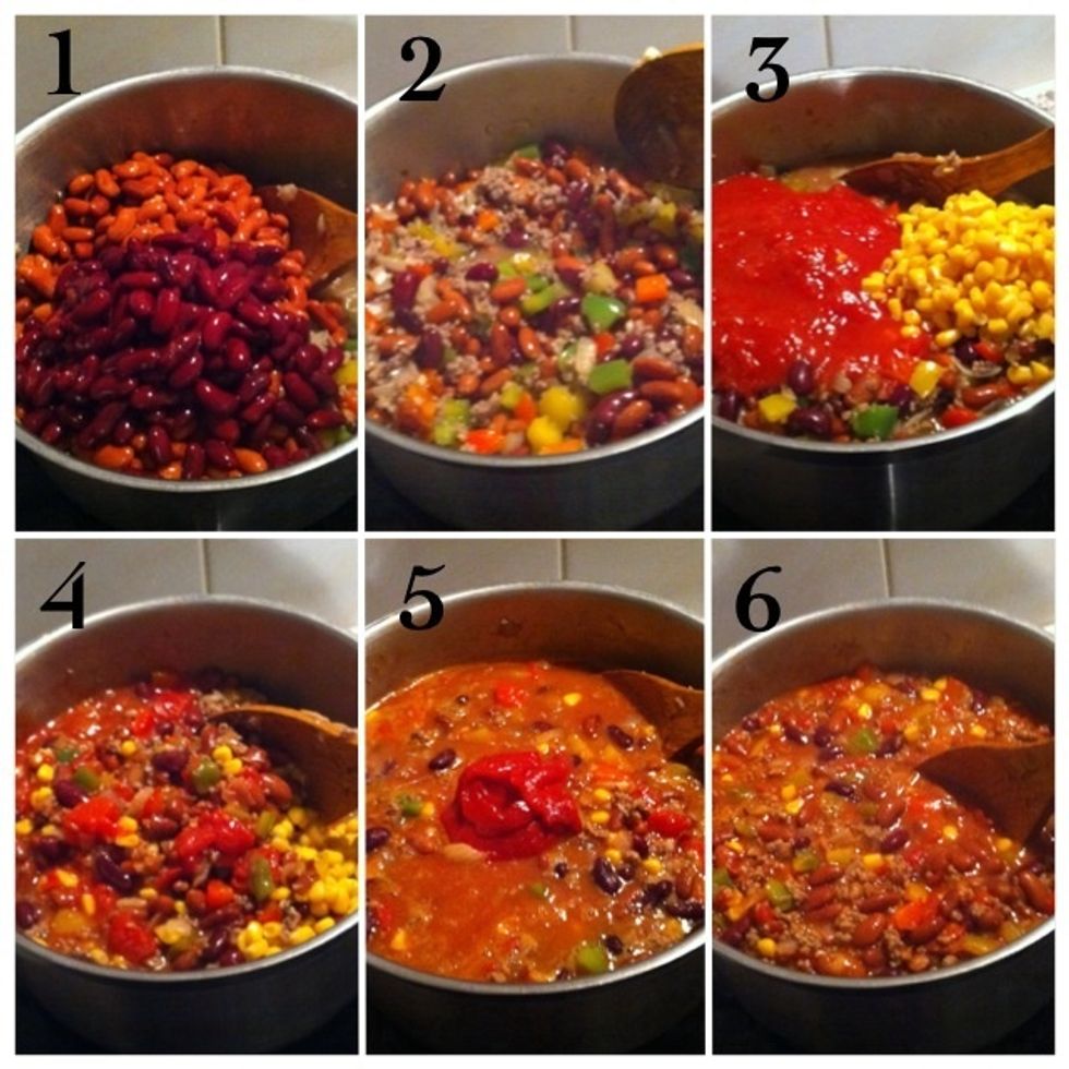 1) Add brown beans and kidney beans; 2) Mix; 3) Add corn and diced tomatoes; 4) Mix; 5) Add tomato paste; 6) Mix well everything together