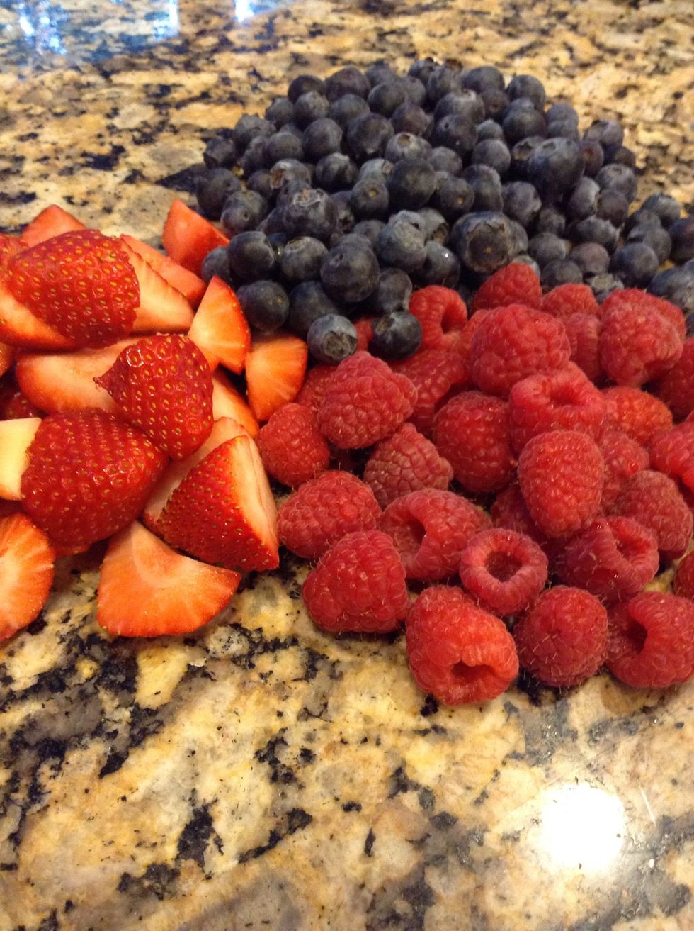 1 cup each: strawberries, raspberries and blueberries. I like to add a little more than that