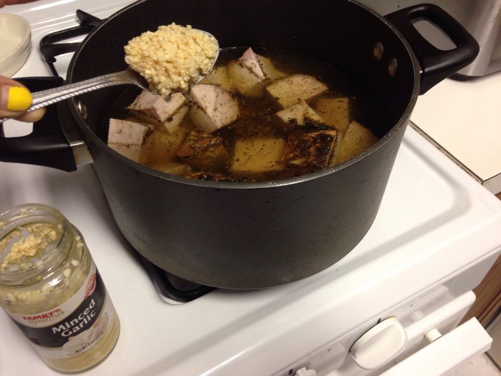 1 heaping tbls chopped garlic