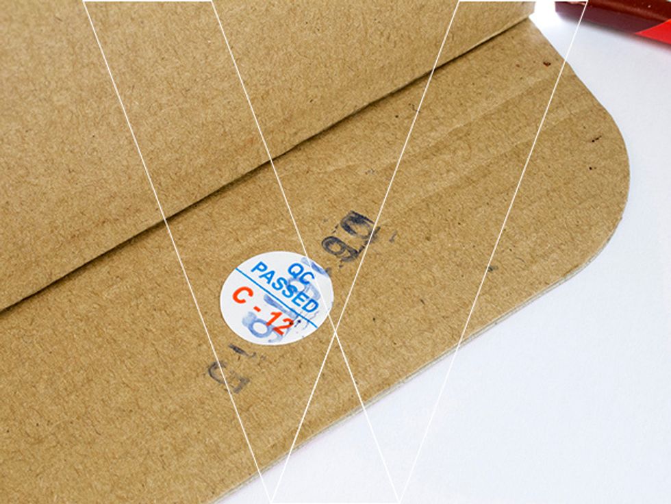 1. Most, not all, Nike retail boxes feature a date code stamped inside the box.