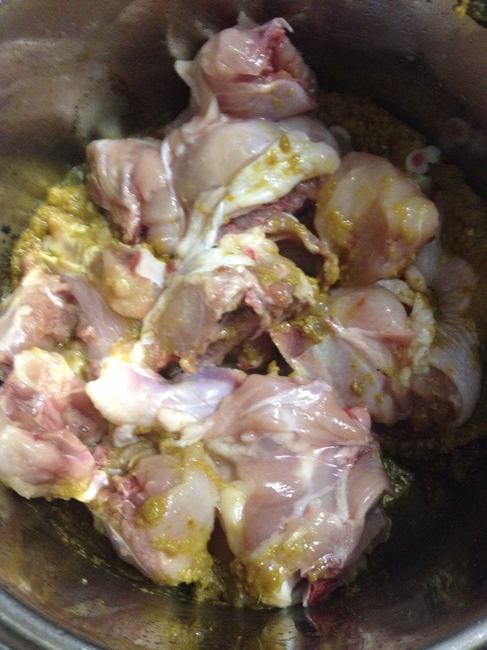 1. Put in the chicken and mix it well with the ingredients\n2. The secret of mixing the chicken before adding the water is to make the soup smells better