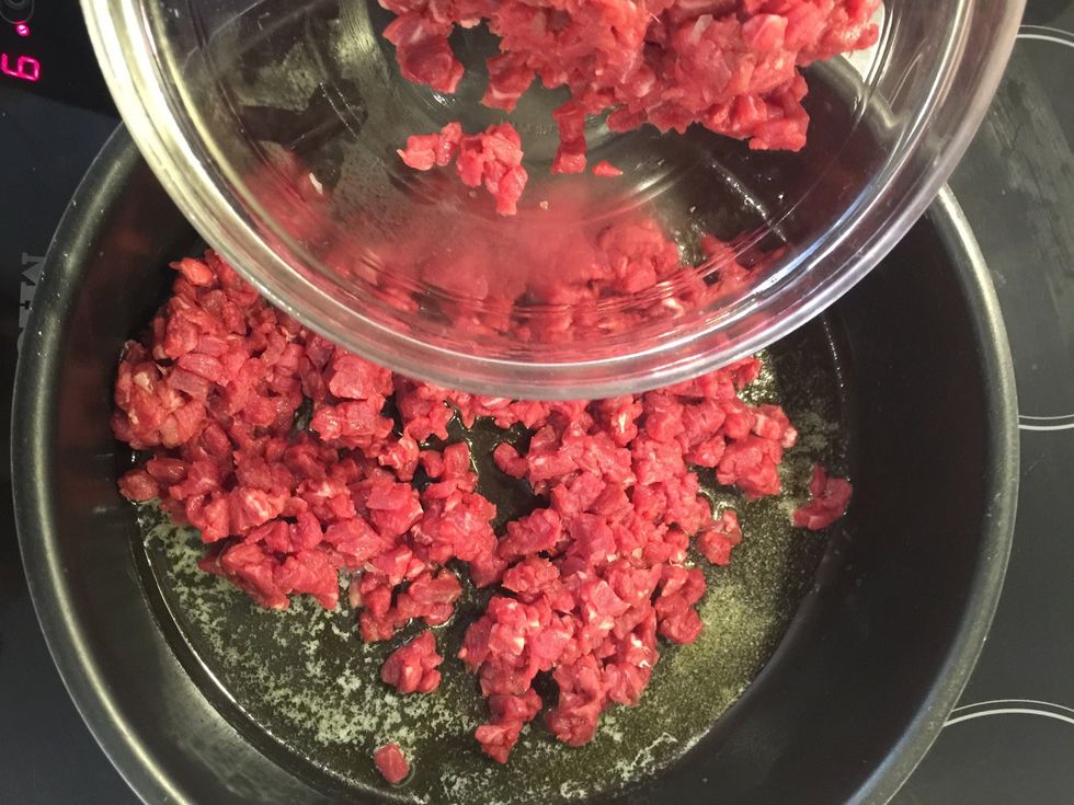 1 tbsp butter and 1 tbsp oil. Fry the meat in 2 or 3 batches