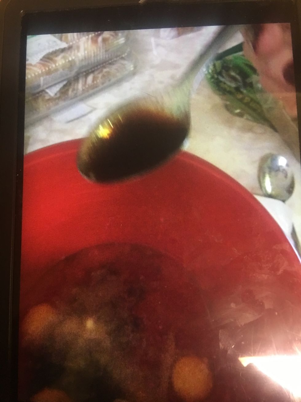 1 teaspoon of vanilla extract