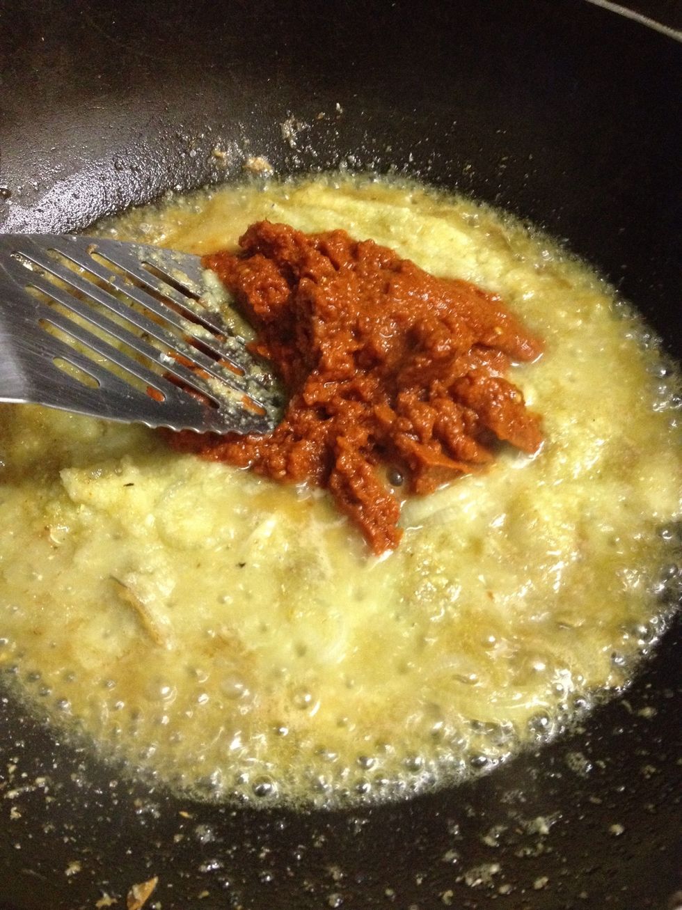 1. Then put in the chilli paste