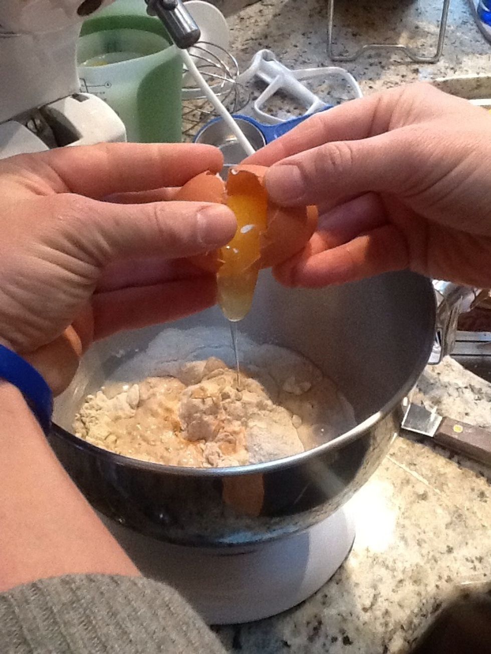 1 whole egg