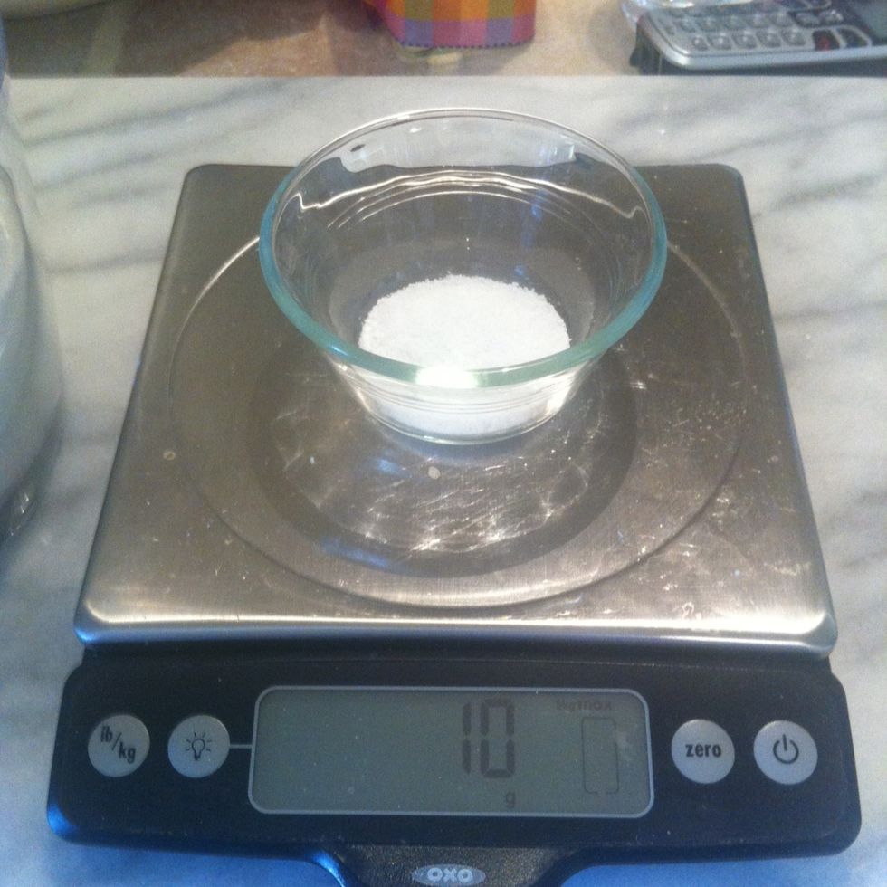 10 grams of salt. Add to the bowl.