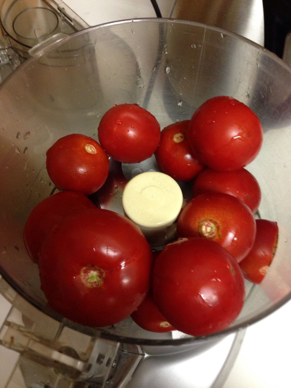 10 small tomatoes