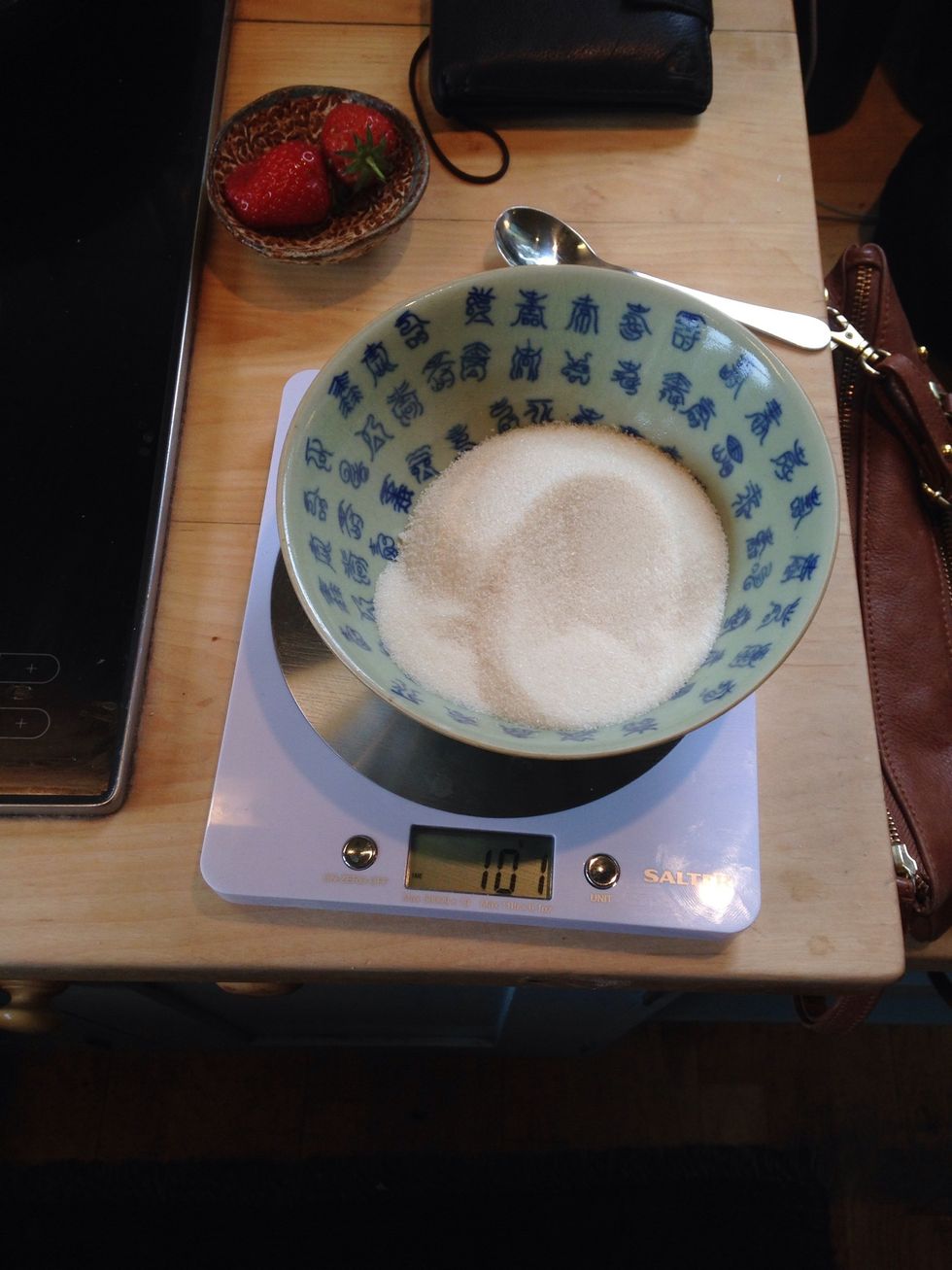 100g of caster sugar