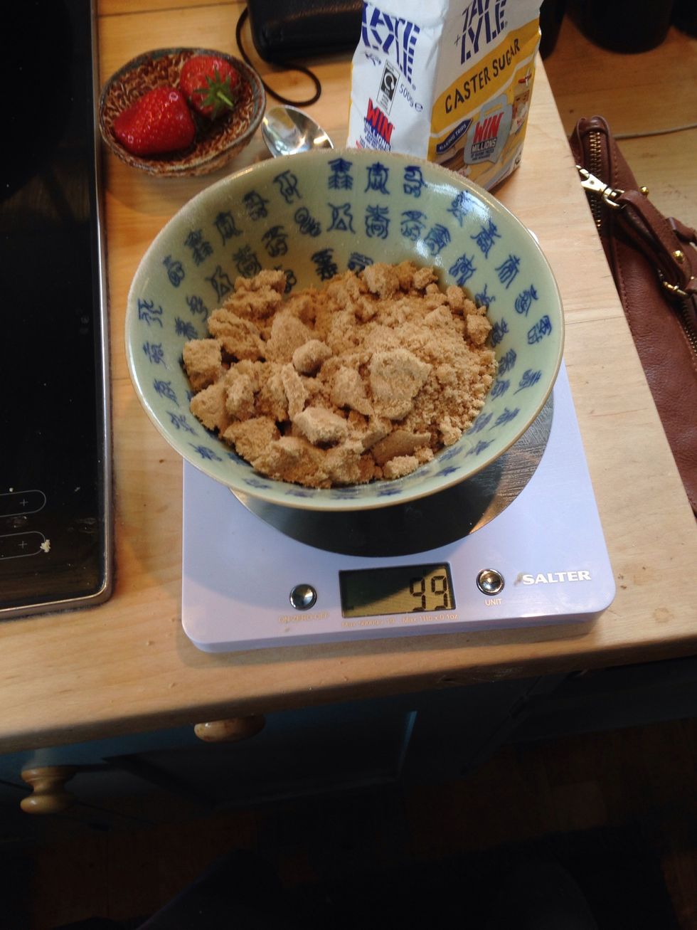 100g soft brown sugar