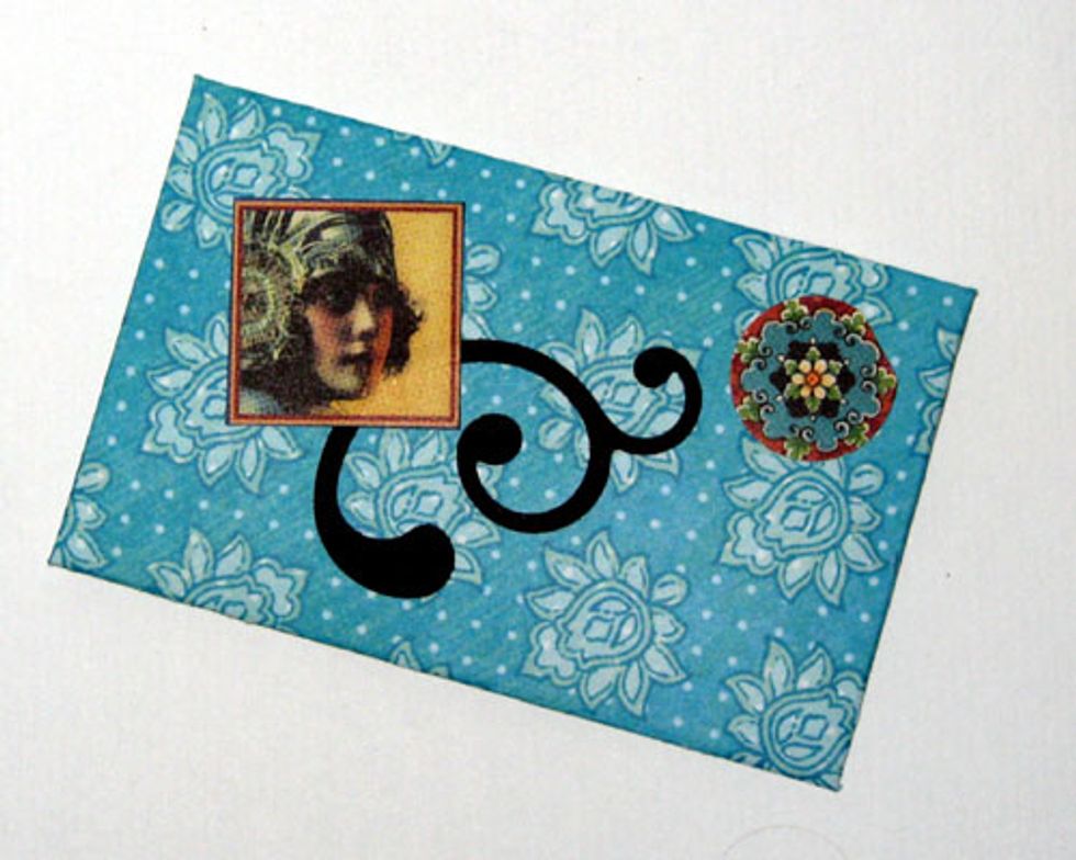 15.\tDecorate envelope and fill with your friend\u2019s favorite gift card.