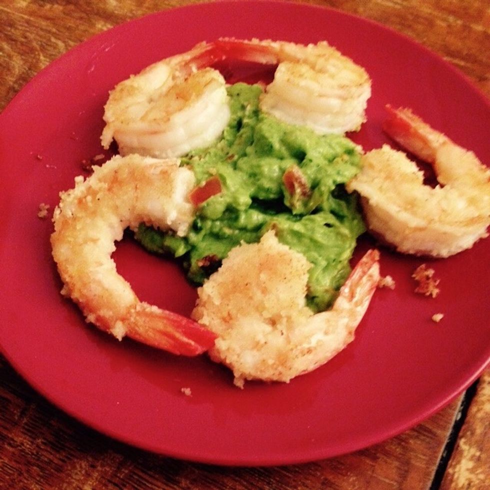 1st Edit: another way to serve this combination, coat the prawns with breadcrumbs, lemon zest and black pepper, lightly pan fry and serve with the guacamole. Enjoy!