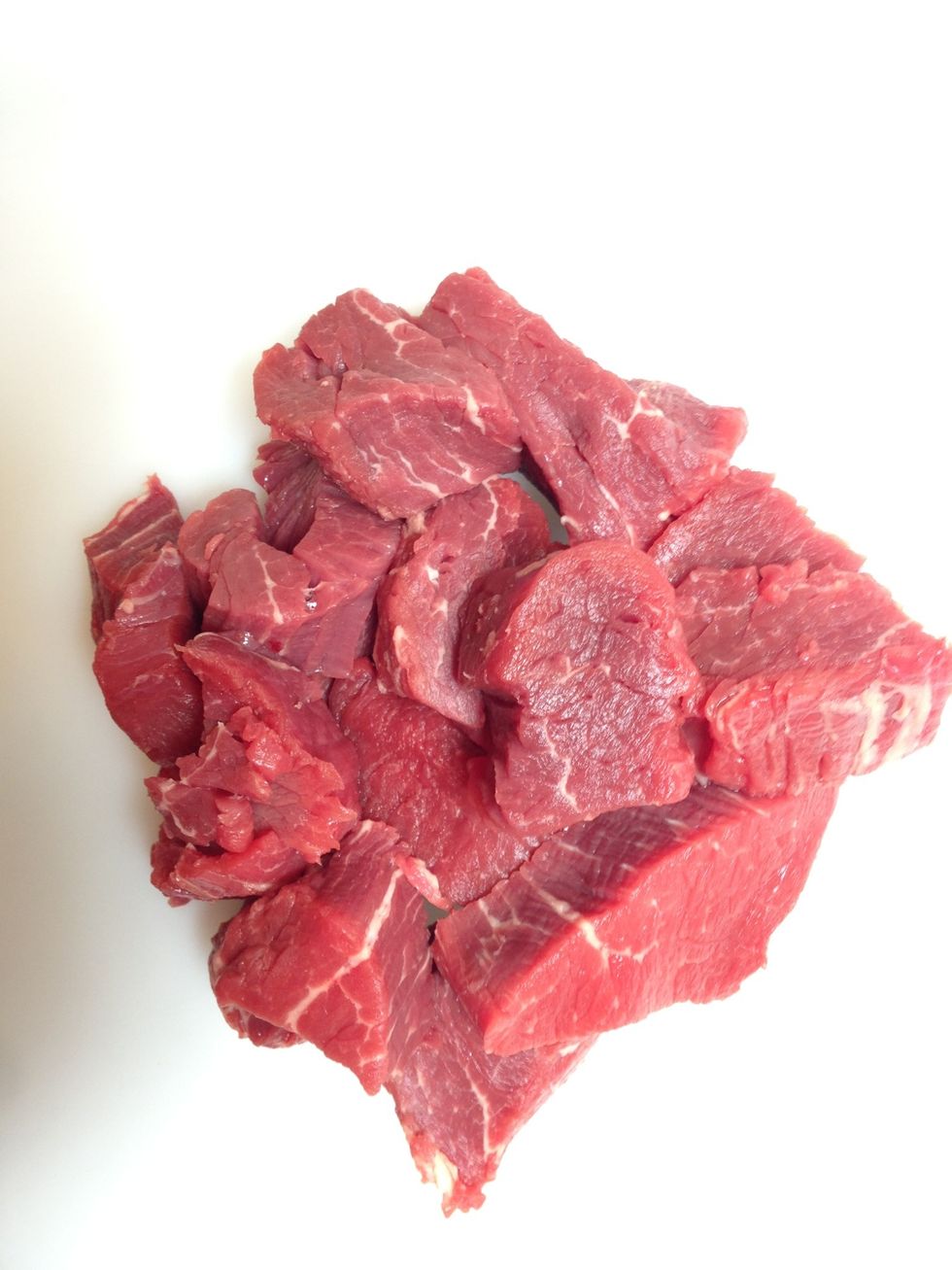 1st we prepare the paste 500 g of meat. . Here I am using beef filet steak.