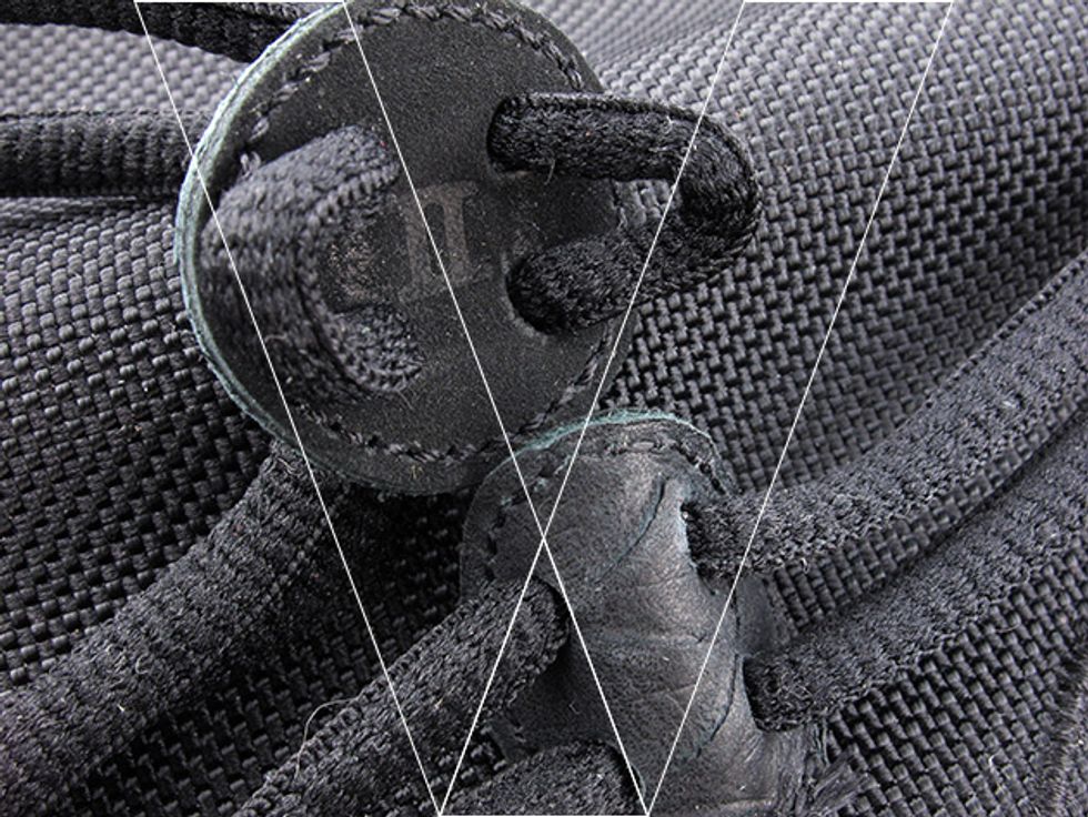 2. Dust Bag Lace Lock: Look for the Roman numerals II debossed into the dust bag lace locks.