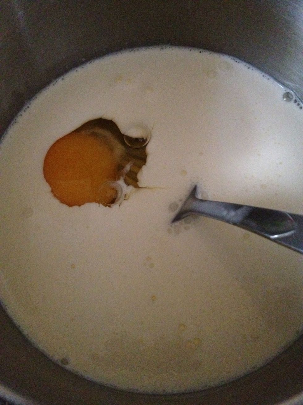 2 eggs the other disappeared down somewhere