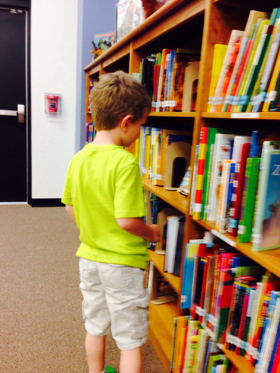 2. If you need help finding a book you are looking for, just go to the computers, or you can just look for books on foot by browsing the shelves.