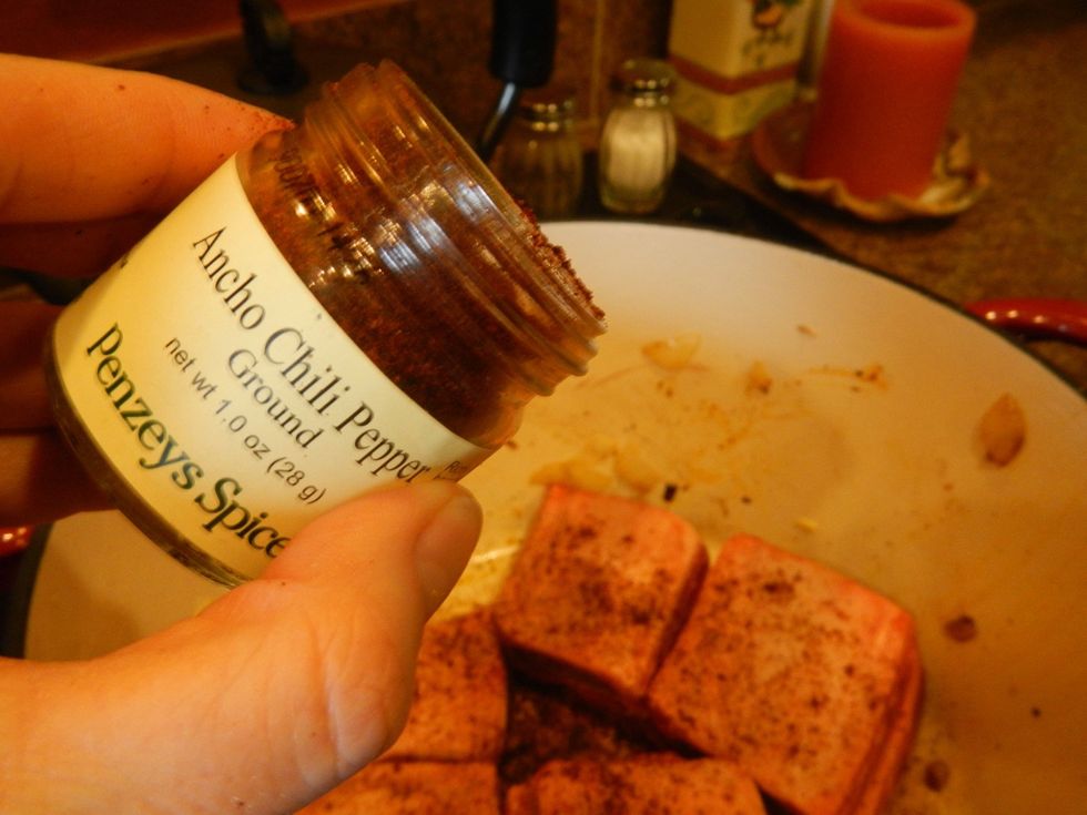 2 pinches Ancho chili Pepper