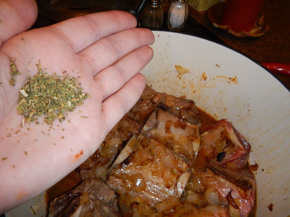 2 pinches of Epazote