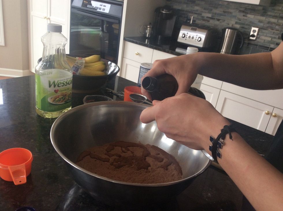 2 teaspoons of vanilla