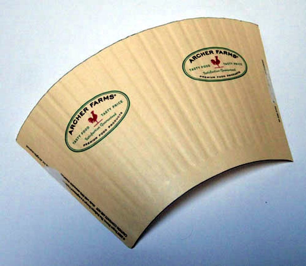 2.\tMy cup (Archer Farms brand from Target) had a thermal layer glued to the cup.  Remove that layer and use as template.