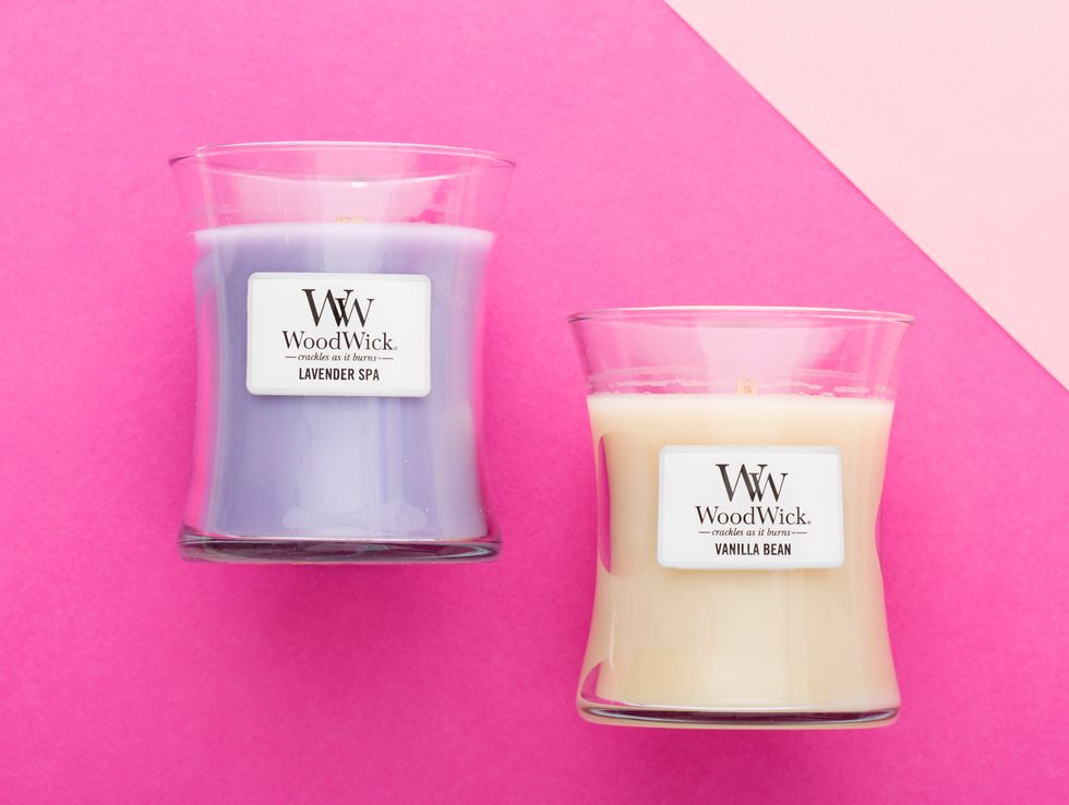 2. Vanilla Bean and Lavender Spa Candle Gift Set ($19.99): Set the mood for relaxation with a pair of complementary scented candles.