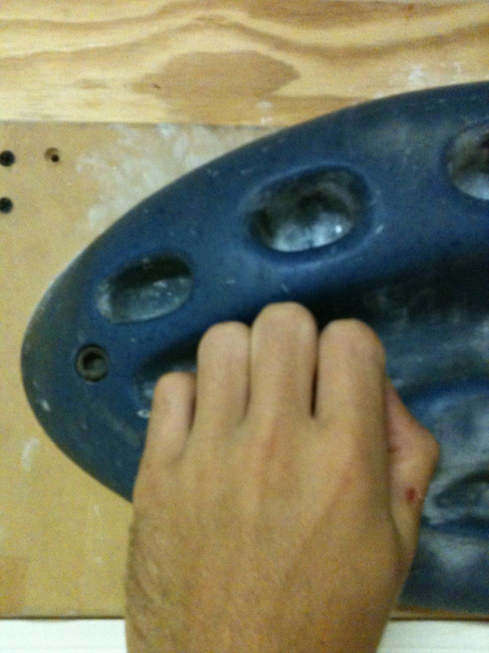 2nd minute: 10 second hang, Medium Edge