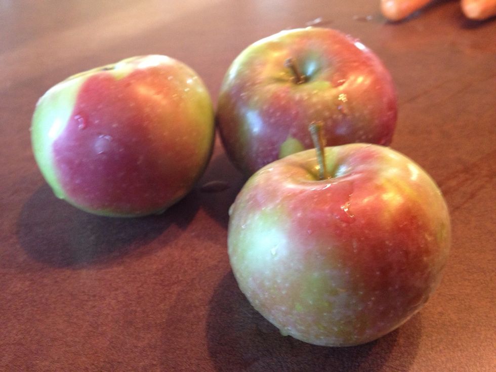 3 apples diced www.PowerofFood.com