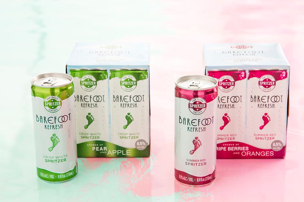 3. Barefoot Refresh Spritzers: These spritzers are a game changer. You can easily tuck these single-serve cans in your cooler, or beach bag to go out and about. Click here: http://bit.ly/28O1Lxh