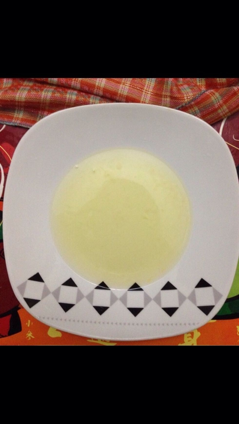 3 egg whites for the meringue but i don't use all of them