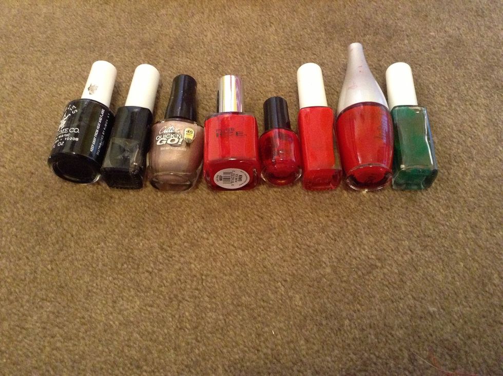 3. For Autumn, I chose some dark colours like black, bronze, red and dark green. If you have a brown I would add that too. I also chose to not put a clear in there because I only have 3 clears.