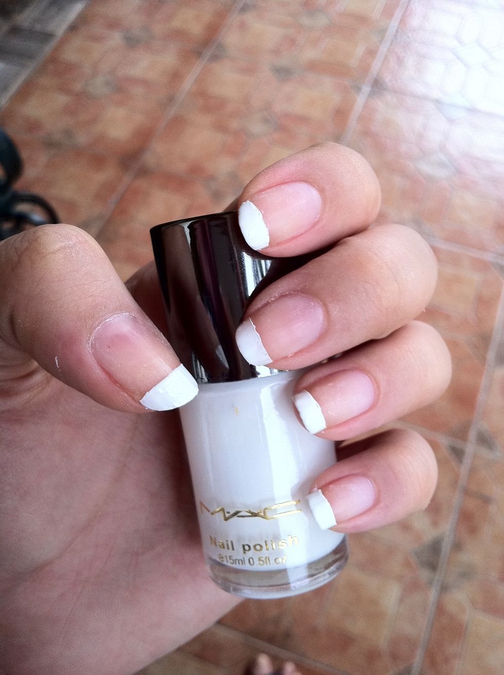 3: Put 2 coat of nail polish, after the second coat directly remove the tape. (dont wait until it gets dry)