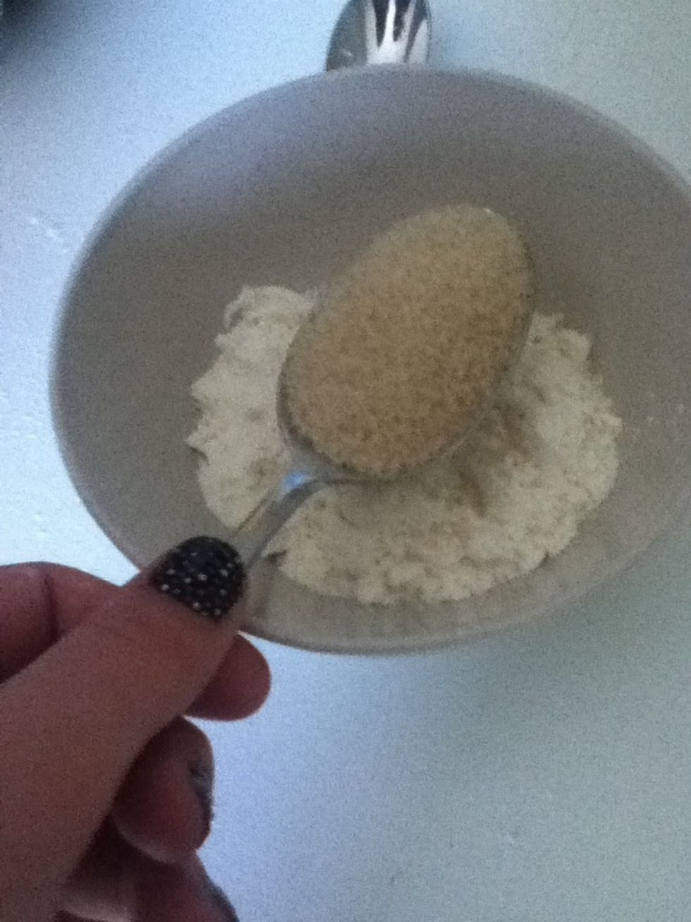 3 tablespoons of sugar