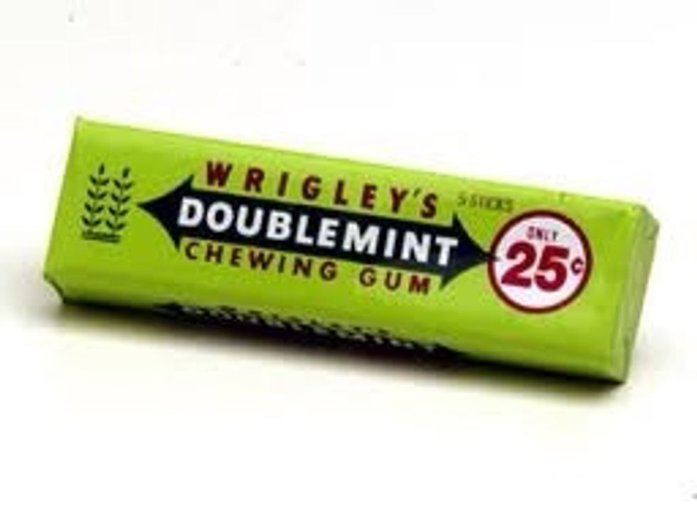 3. Then, chew each brand of gum for the same amount of time.