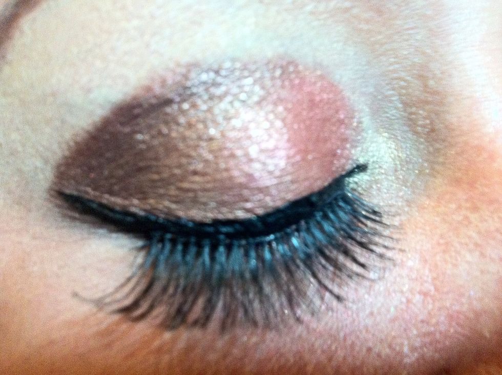 4: Blend it with the dark brown so that the seperation of the colour wont look soo harsh.