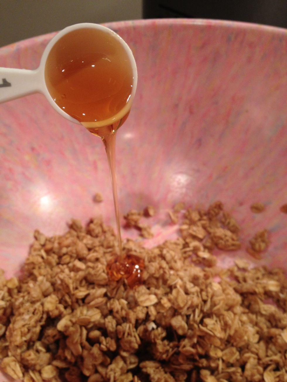 4 or 3(depends on how sweet you want it)teaspoons ofhoney.