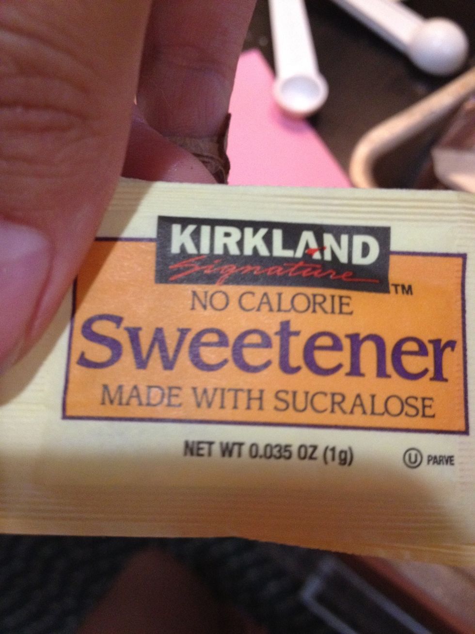4 packs of 0 calorie sweeter or 1 table spoon