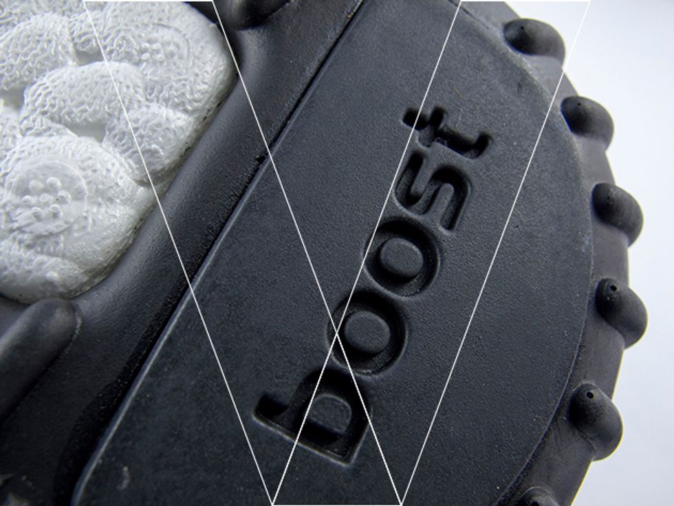 4. There is a Boost logo debossed into the main impact point on the heel. Make sure the debossing is clean and that the letters have a slightly rounded edge.